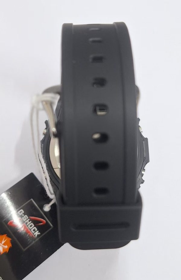 Casio G-Shock GW-M5610U-1ER Tough Solar Atomic Multiband 6 Men Watch EU Version